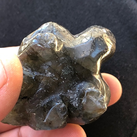 Labradorite Crystal Turtle - Picture 16 of 16